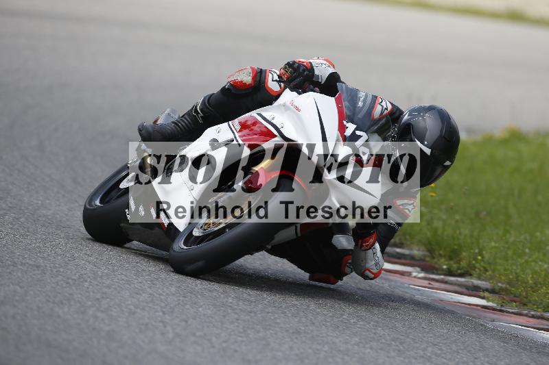 /Archiv-2024/29 12.06.2024 MOTO.CH Track Day ADR/Gruppe rot/114